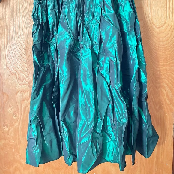 Vintage Patty O’Neil forest green crushed velvet & taffeta party dress, size 6 - Picture 7 of 11